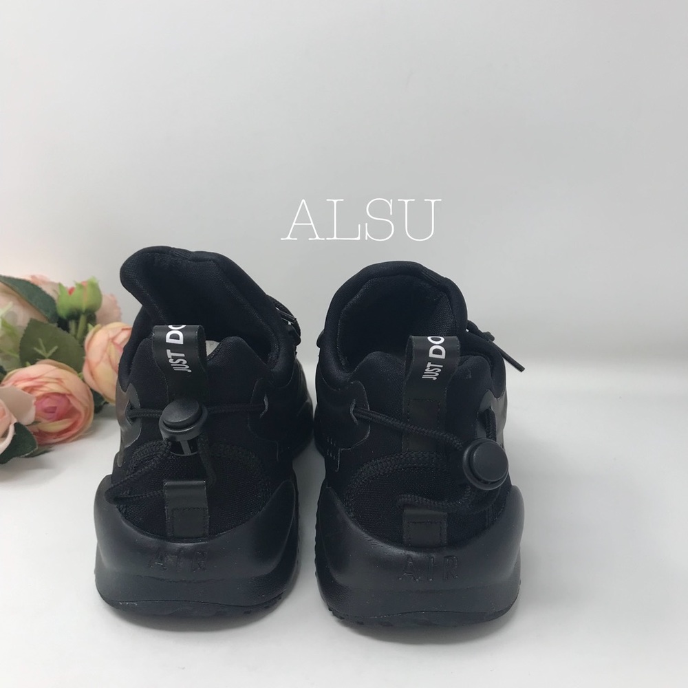 NWT Nike Air Huarache City Move Black W AUTHENTIC - Picture 6 of 8